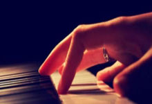 TK体育：AC米兰官宣与赖因德斯续约至2030年 球员年薪将翻倍.